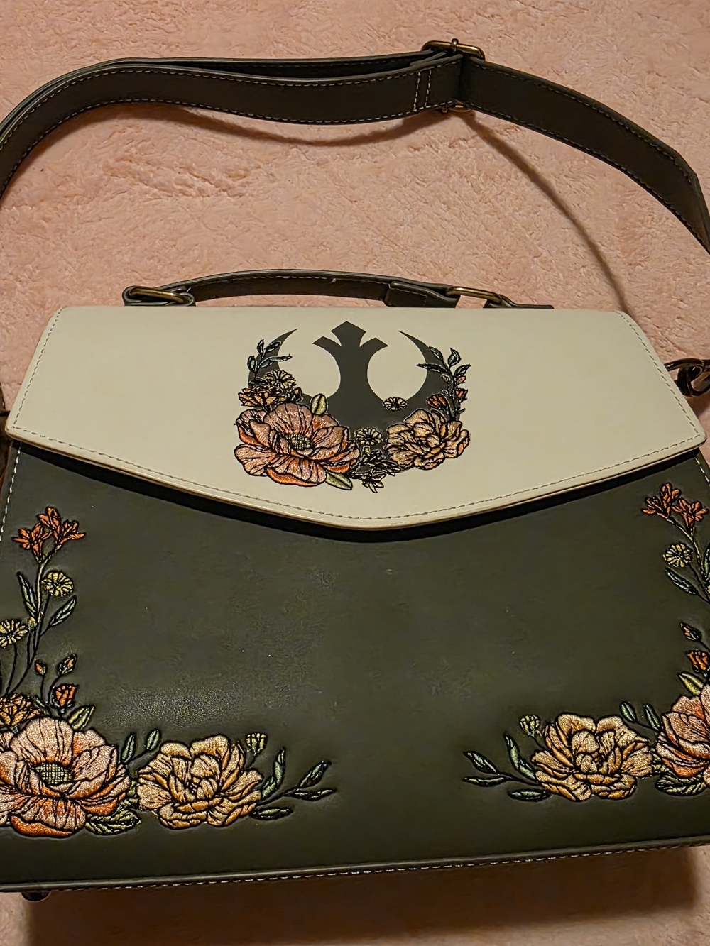 Loungefly Star Wars Purse w/ Card Wallet (Boxlunch Exclusive) - Picture 2 of 8